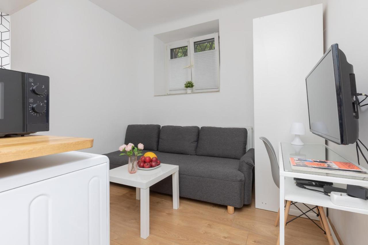 Micro Apartment Near Fort Mokotow By Noclegi Renters Варшава Екстер'єр фото