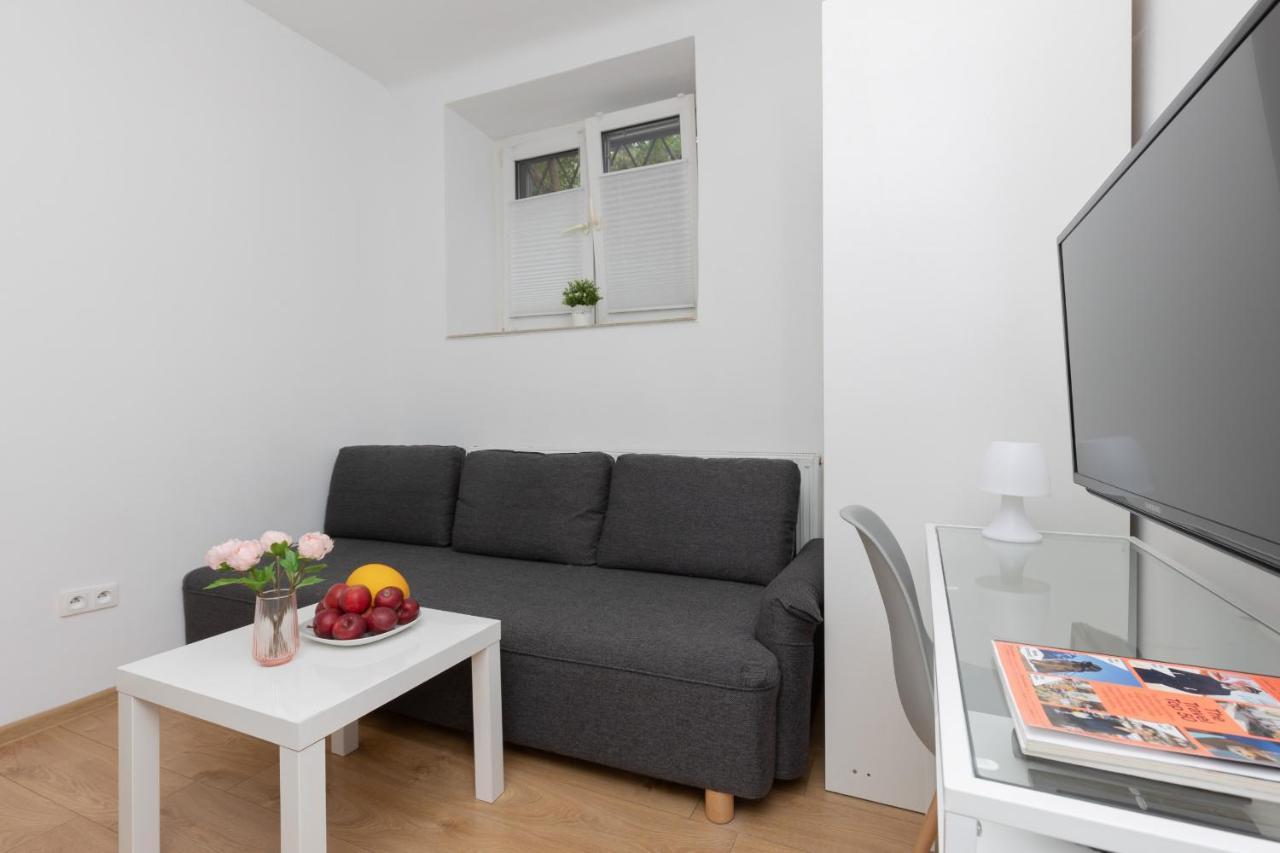 Micro Apartment Near Fort Mokotow By Noclegi Renters Варшава Екстер'єр фото